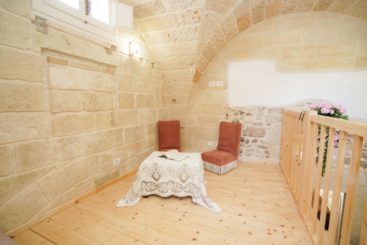 Bed and Breakfast Dimora La Fuga Zollino Экстерьер фото