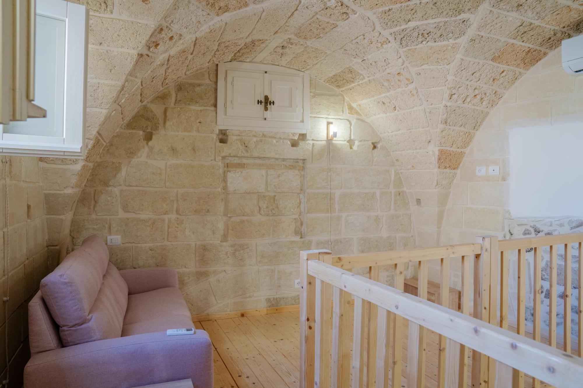 Bed and Breakfast Dimora La Fuga Zollino Экстерьер фото